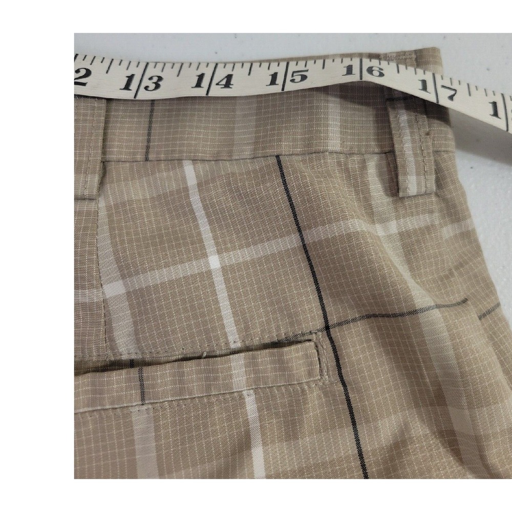 PGA Tour Golf Shorts Plaid Performance Classic Fit Activewear Beige Tan Mens 34 - Picture 5 of 10